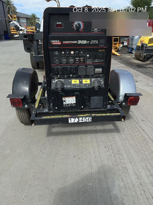 2021 Lincoln Electric Vantage 322 Vantage 322 Ready Pak 3 w/ Decals, ORANGE (includes trailer, cable rack, fender light kit) NO Telematics