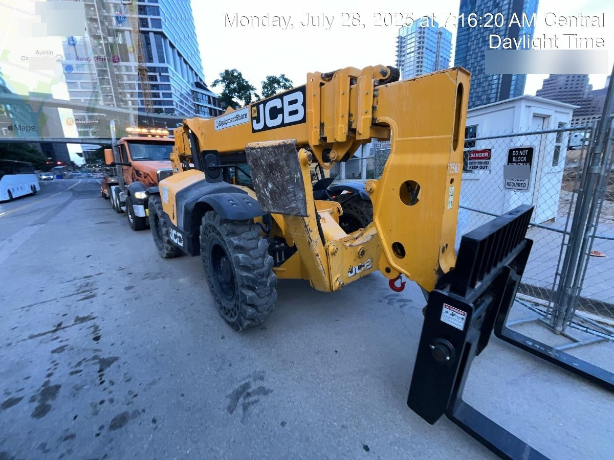 2025 JCB 400/F7377