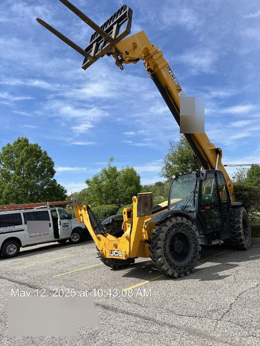 2020 JCB 510-56 Cab/Heat/Air, Solid Tires, Work Lights, Beacon, Aux Hydraulics, Back up Alarm, Lifting Eye, ES Decals
