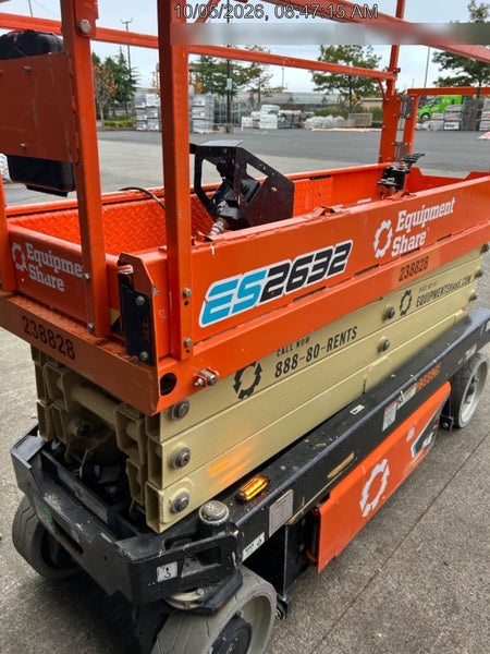 2022 JLG ES2632