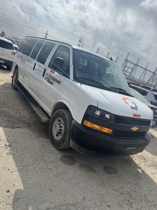 2024 CHEVROLET Express Van - Rental