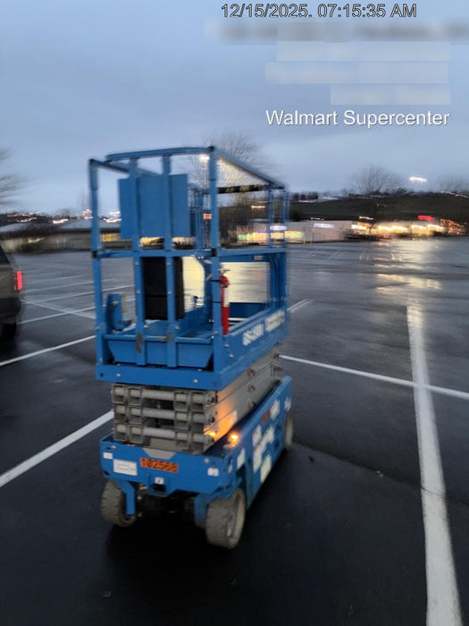 2020 Genie GS-1930 Solid Non Marking Tires, Beacon, Folding rails with half height swing gate, 800W Inverter