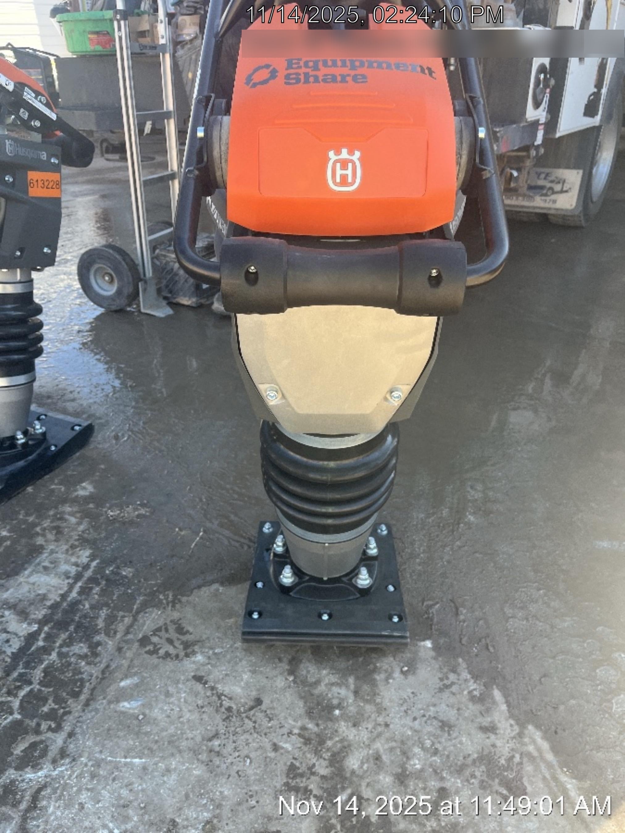 2025 HUSQVARNA LT6005