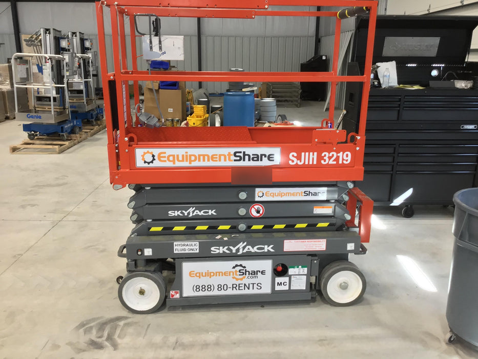 2018 SKYJACK SJIII-3219