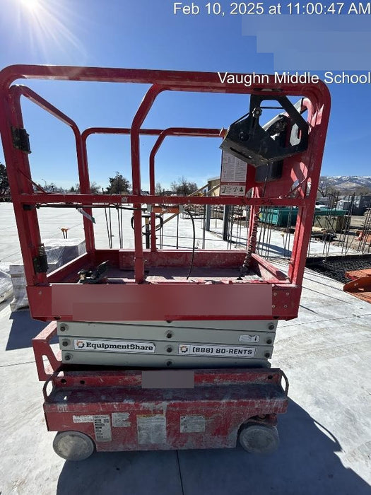 2020 MEC 1330SE Solid NM Tires, Steel Swing out Doors, LCS, Beacon, 900W Invertor