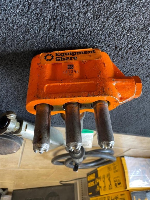 2020 TRELAWNY HAND-HELD SCABBLER