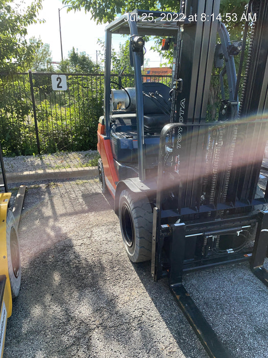 2022 TOYOTA 50-8FGU25