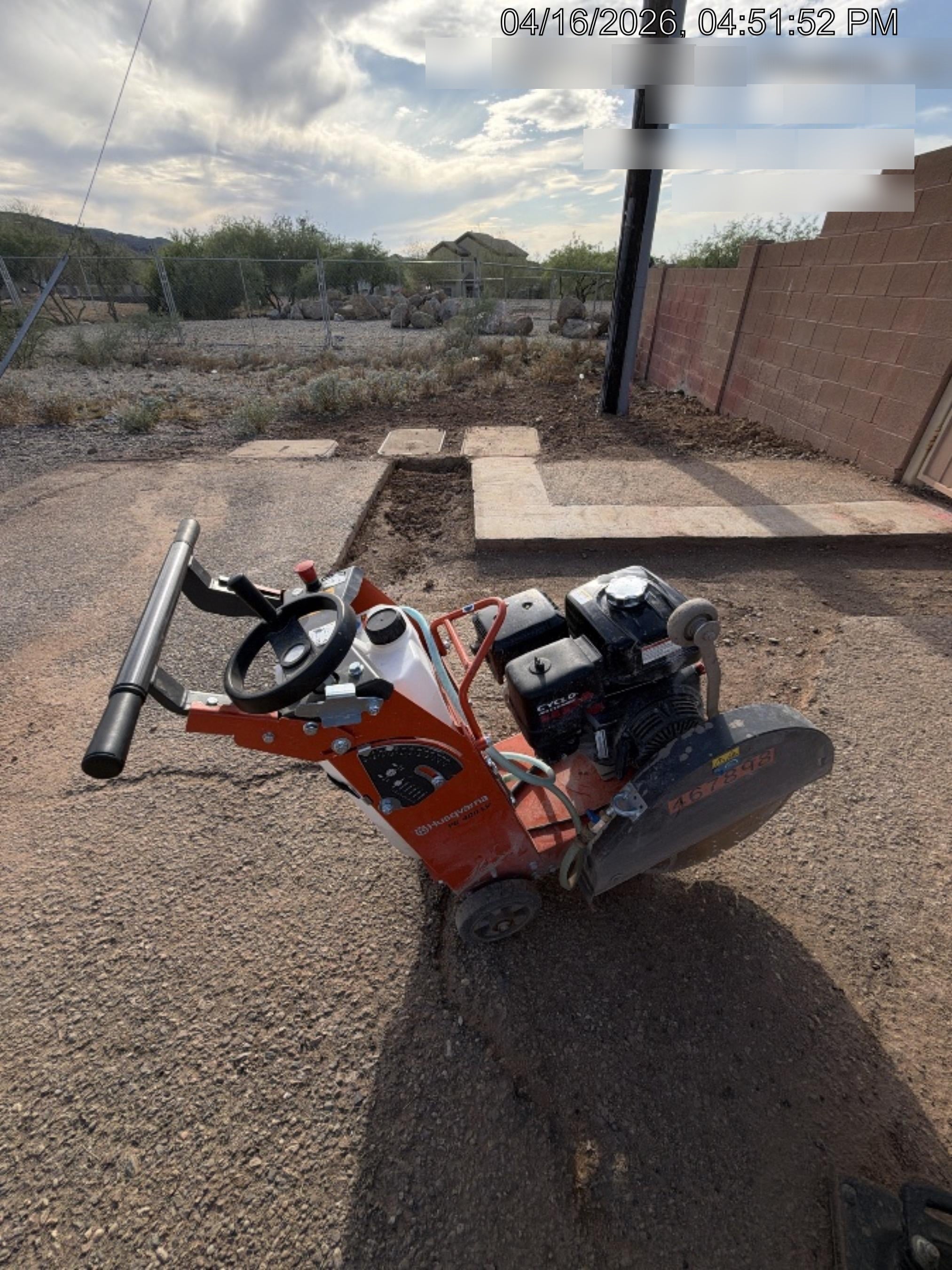 2024 HUSQVARNA FS 400 LV