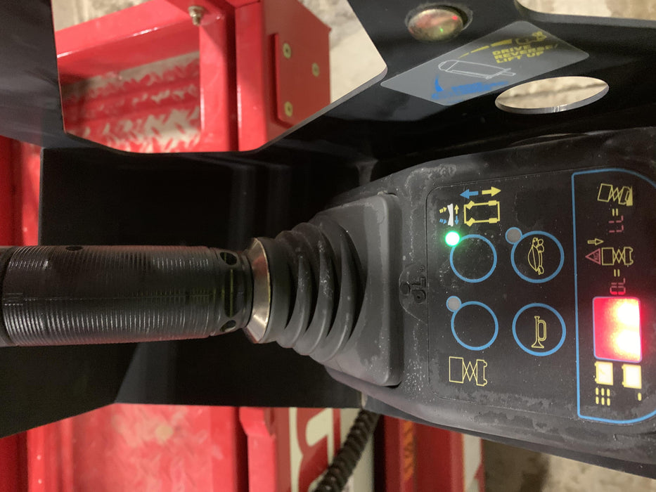 2020 MEC 1330SE Solid NM Tires, Steel Swing out Doors, LCS, Beacon, 900W Invertor