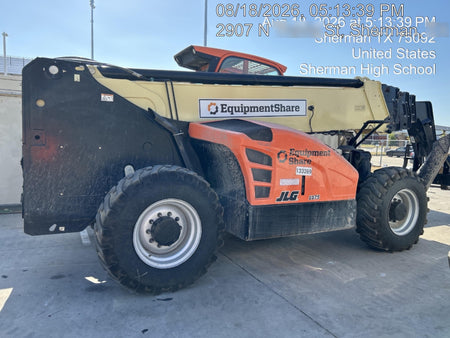 2021 JLG 1075
