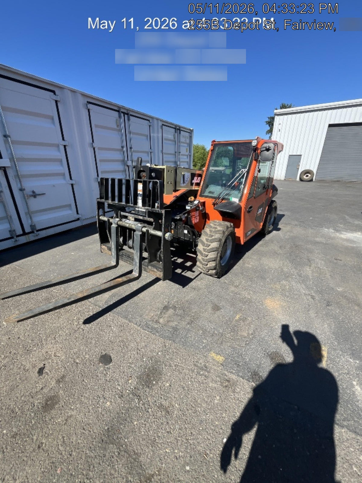 2025 JLG 519