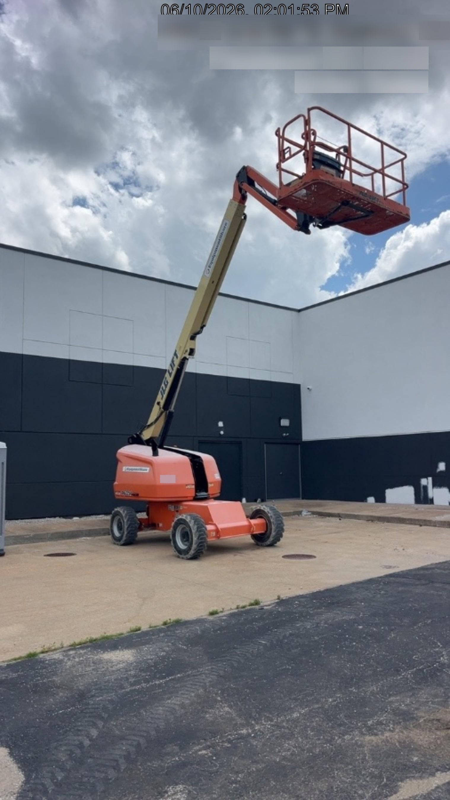 2019 JLG 460SJ