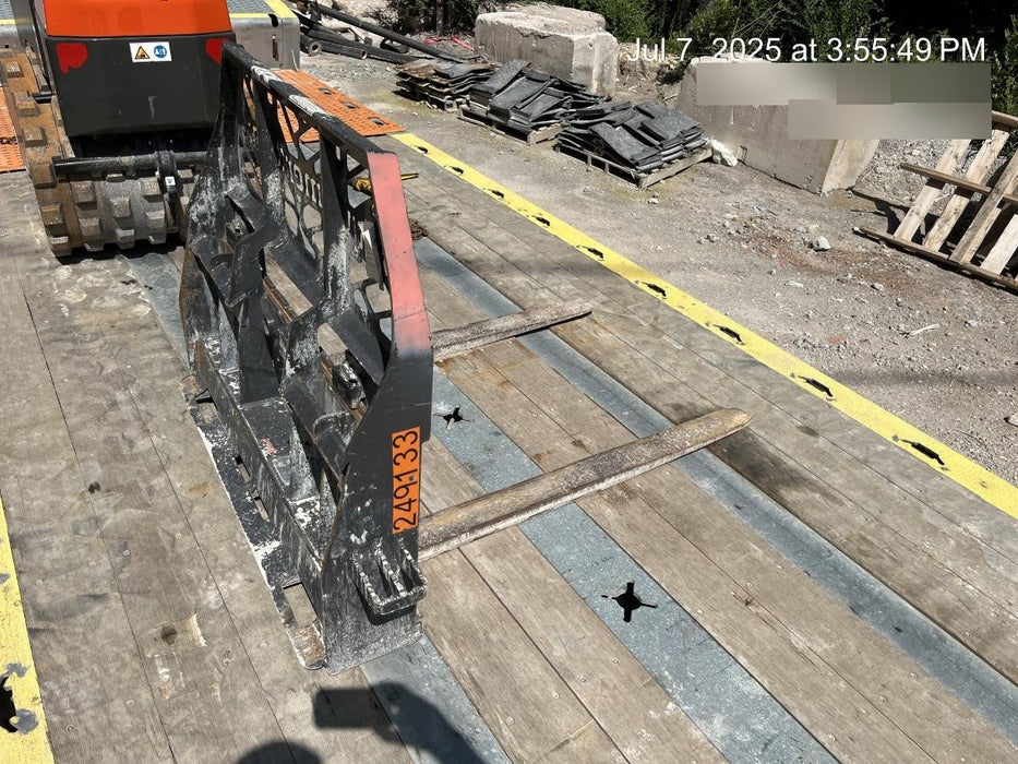 2022 PALADIN 48" Pallet Forks - Paladin