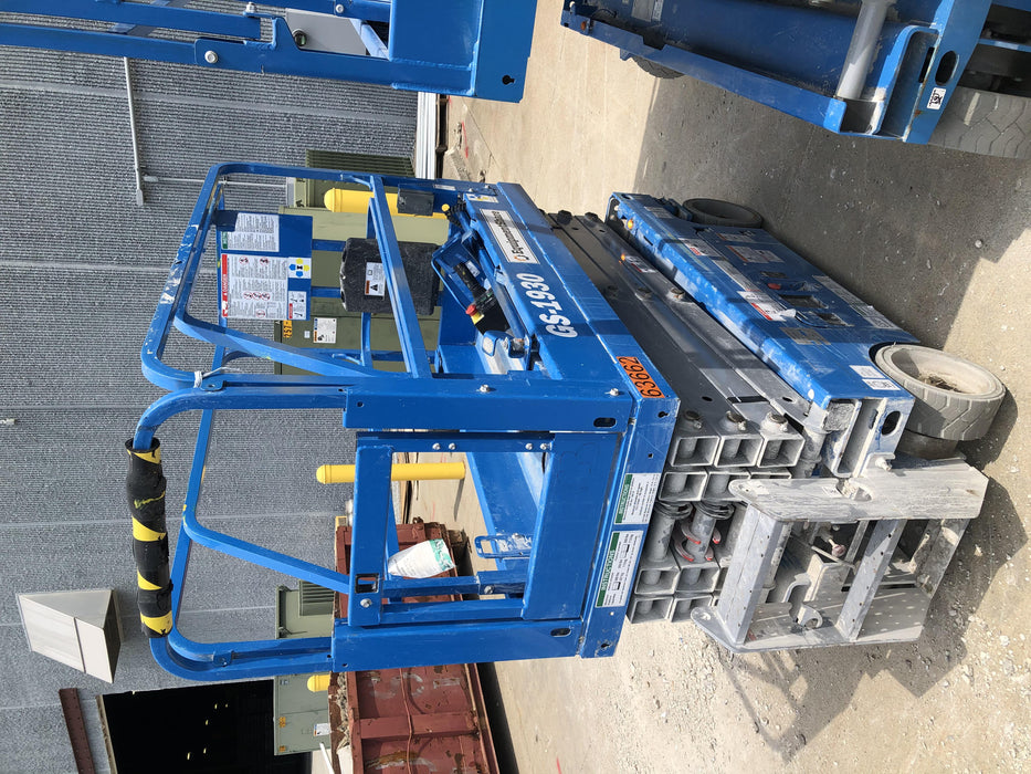 2020 Genie GS-1930 Solid Non Marking Tires, Beacon, Folding rails with half height swing gate