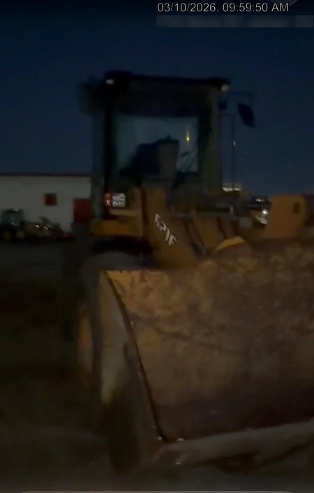2016 Case 621F CLOSED CAB, JRB 416 STYLE HYD COUPLER
