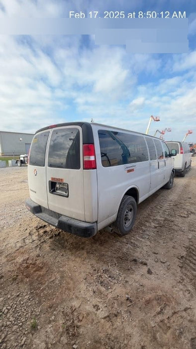 2023 CHEVROLET Express Van - Rental