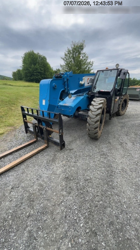 2021 GENIE GTH-844