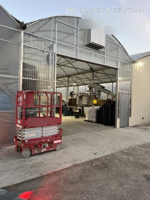 2019 MEC 1330SE MEC 1330SE w/ES Track Hardware, Full Extended 2 Year Warranty