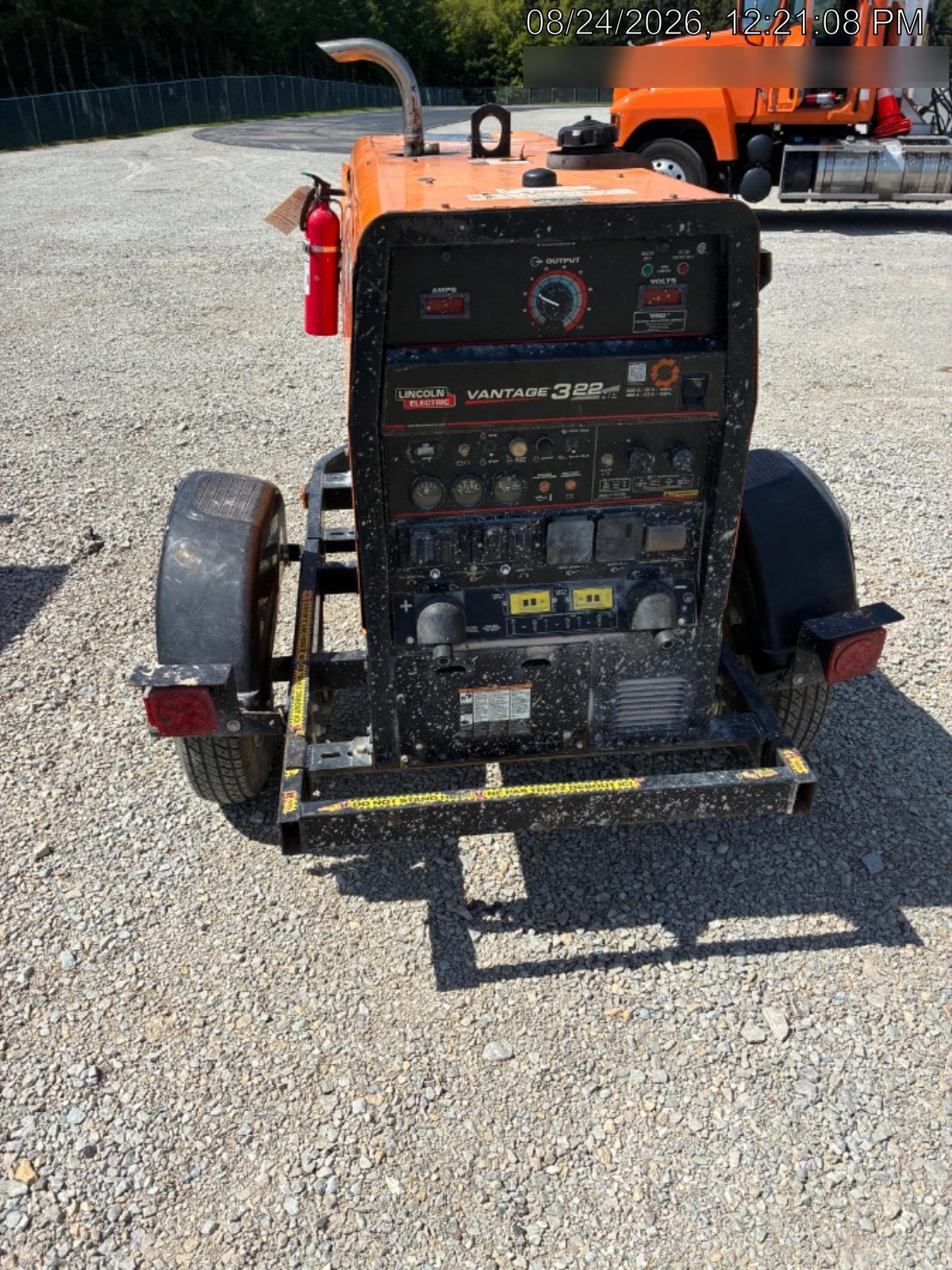 2021 Lincoln Electric Vantage 322 Vantage 322 Ready Pak 3 w/ Decals, ORANGE (includes trailer, cable rack, fender light kit) NO Telematics