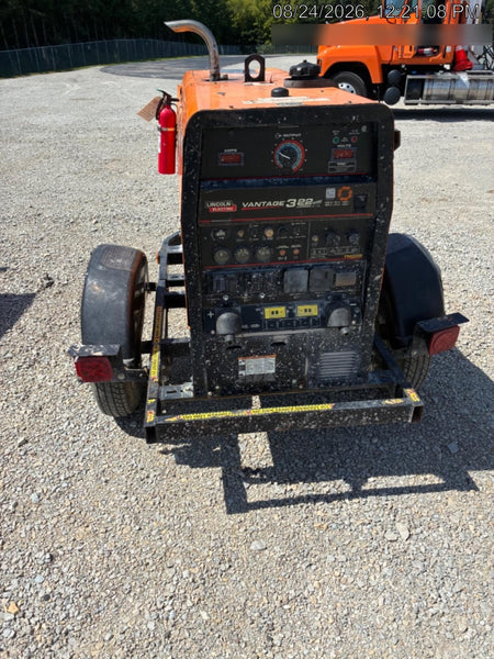 2021 Lincoln Electric Vantage 322 Vantage 322 Ready Pak 3 w/ Decals, ORANGE (includes trailer, cable rack, fender light kit) NO Telematics