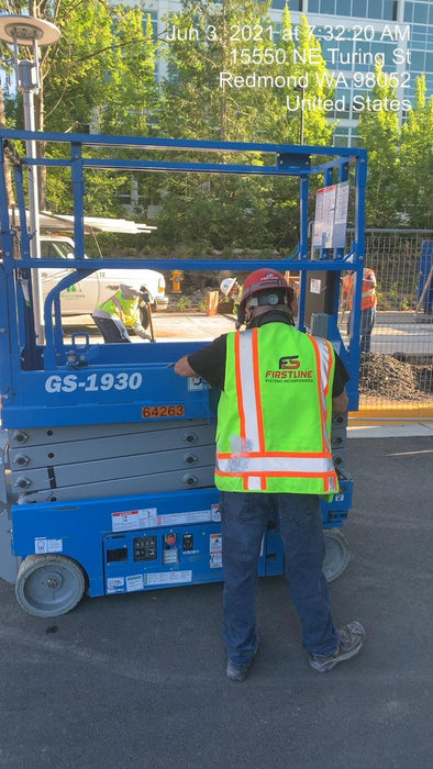 2020 Genie GS-1930 Solid Non Marking Tires, Beacon, Folding rails with half height swing gate, 800W Inverter