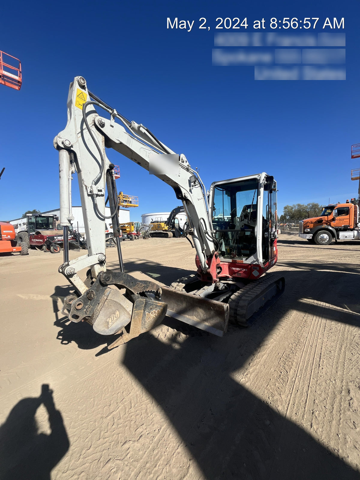 2022 TAKEUCHI TB235-2CR