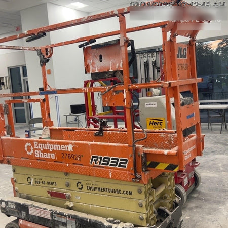 2022 JLG R1932