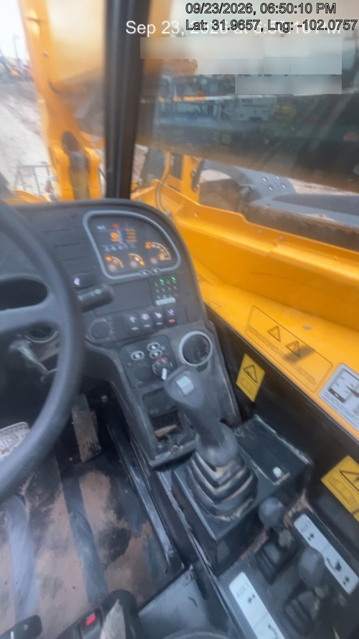 2025 JCB 512-56