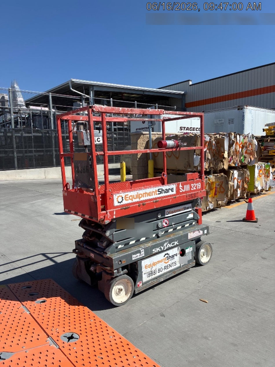 2018 SKYJACK SJIII-3219