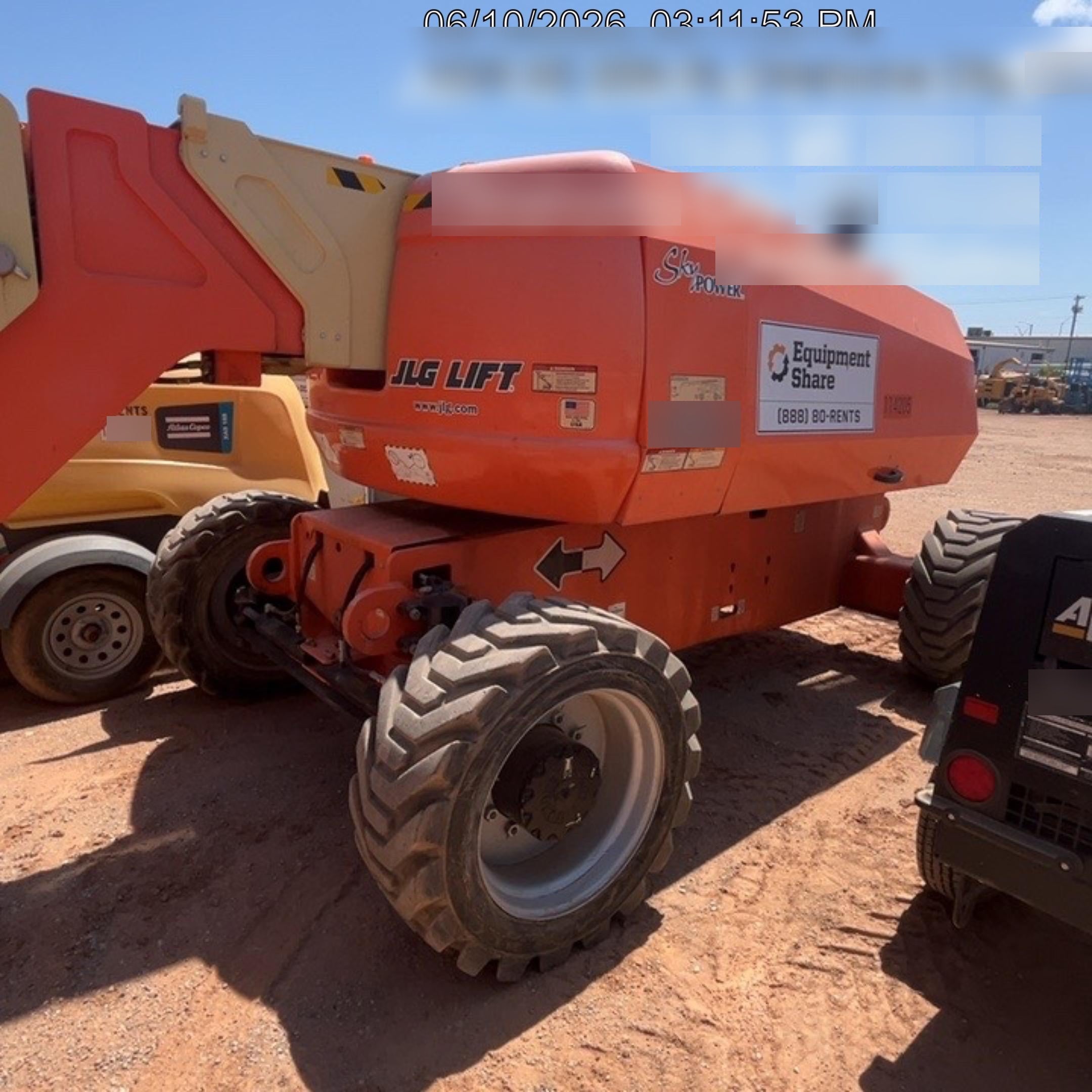 2021 JLG 800AJ