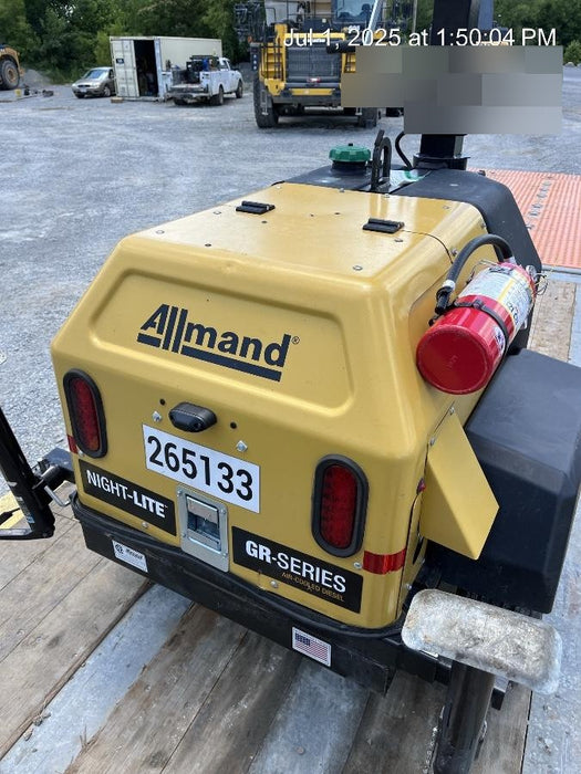 2022 Allmand NLV3GR (4) LED Light Fixture 350W, 23' Vertical Mast, 3kW Prime, Towable, ES Decals, T3