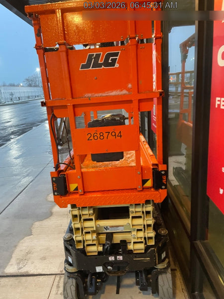 2022 JLG ES1932