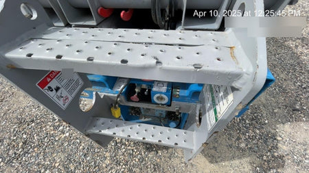 2020 Genie GS-1930 Solid Non Marking Tires, Beacon, Folding rails with half height swing gate, 800W Inverter