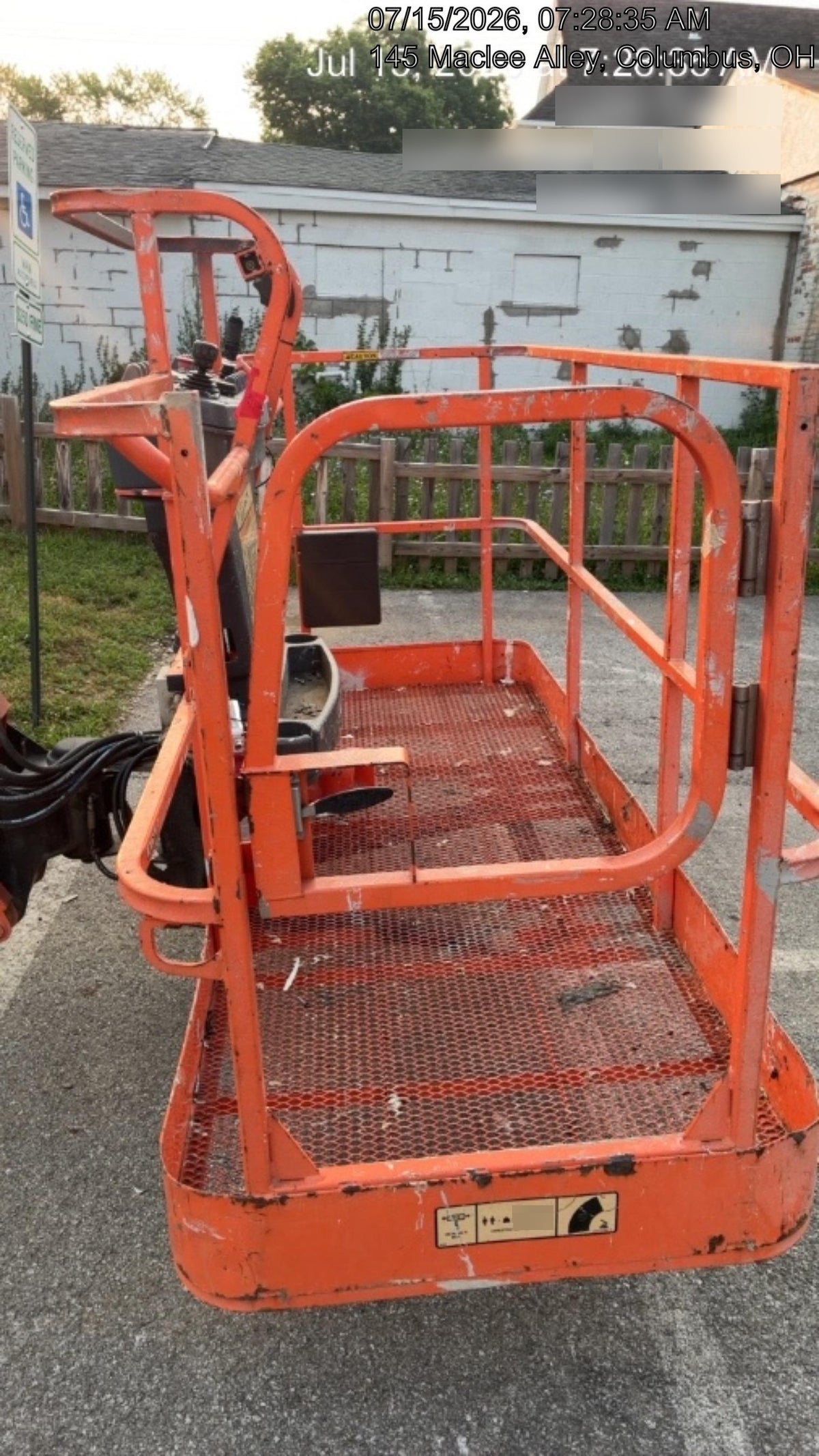 2021 JLG 600AJ