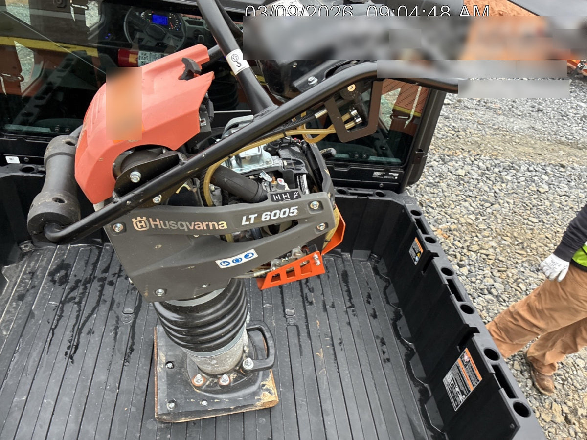 2024 HUSQVARNA LT6005