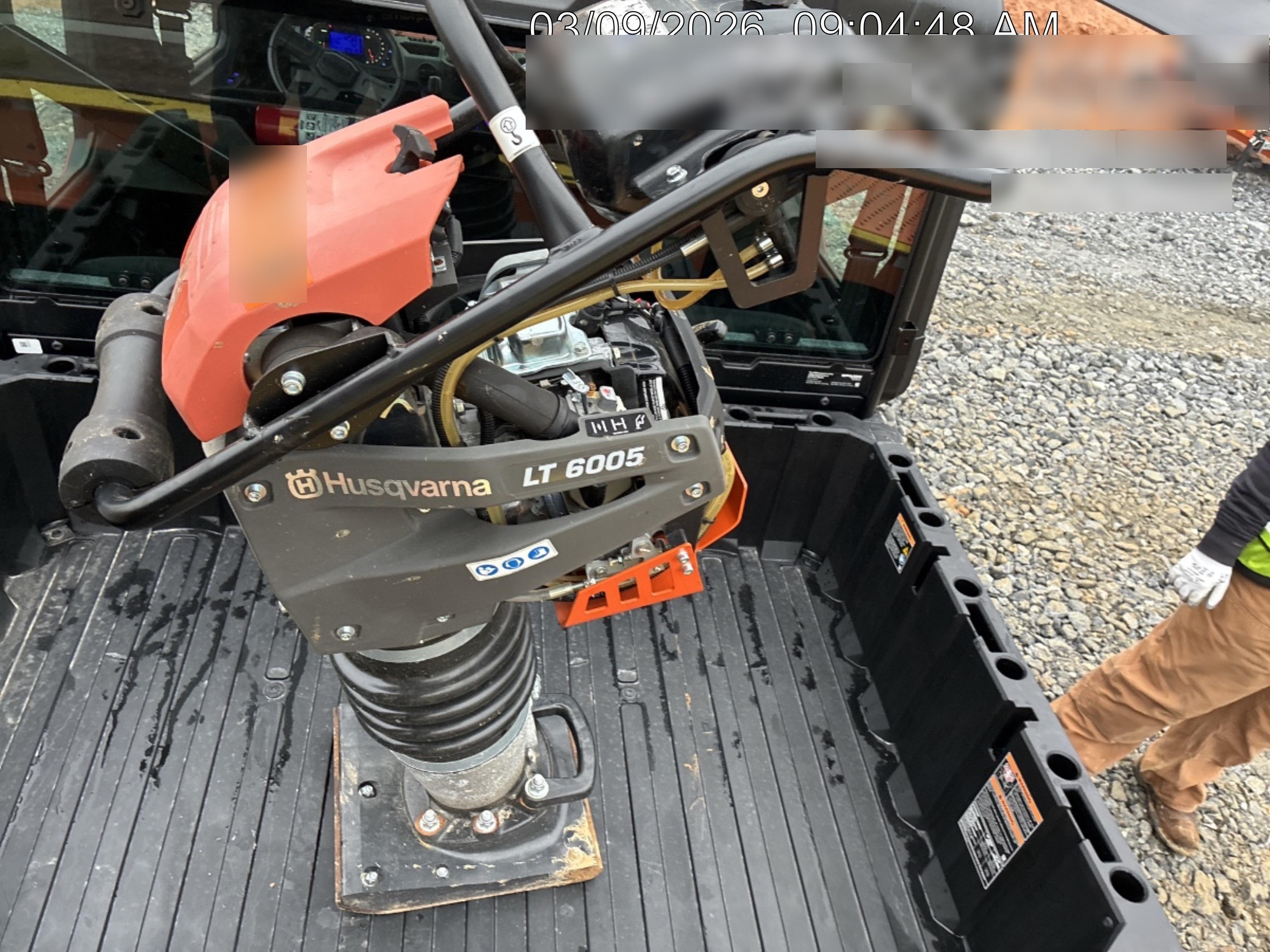 2024 HUSQVARNA LT6005