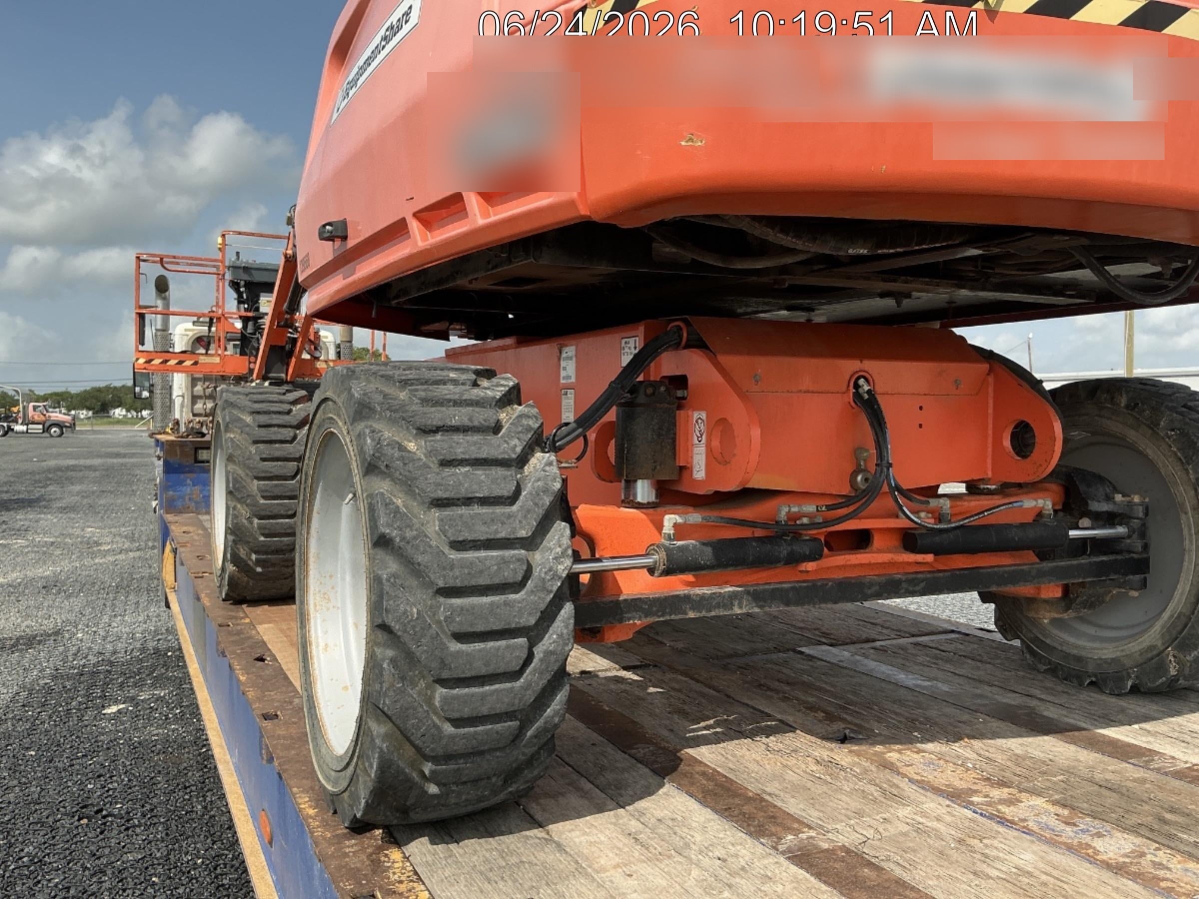 2021 JLG 660SJ