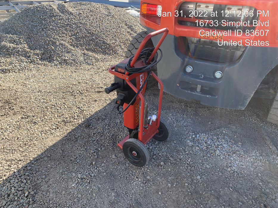 2021 HILTI TE 3000-AVR