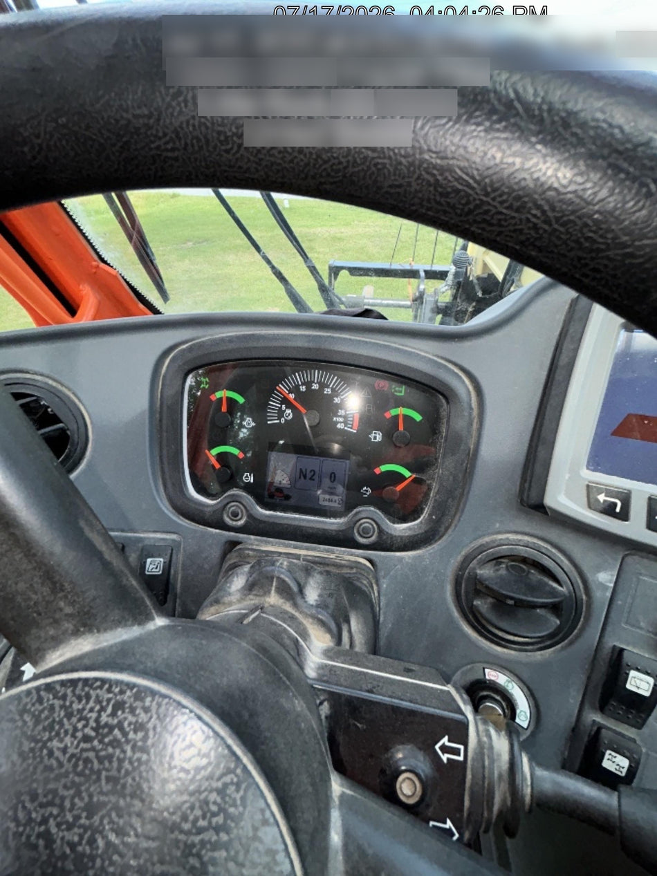 2022 JLG 1732