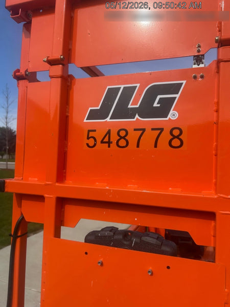 2025 JLG ES1932
