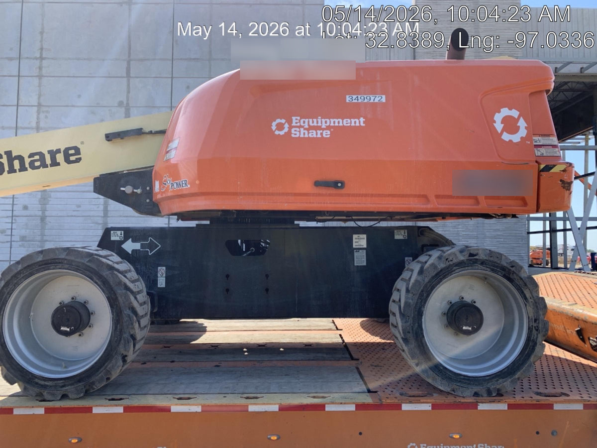 2023 JLG 600S
