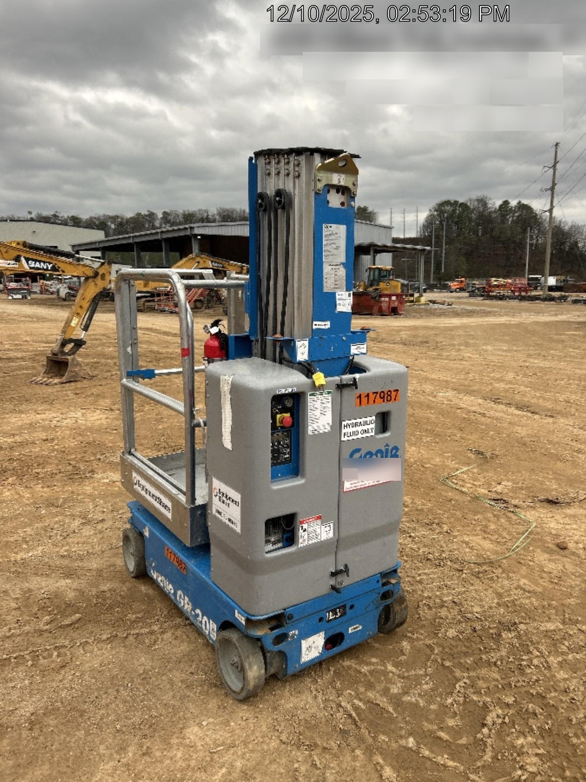2020 GENIE GR-20