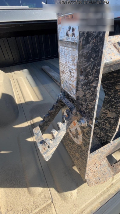 2022 ARROW MATERIAL HANDLING 48" Pallet Forks - Arrow