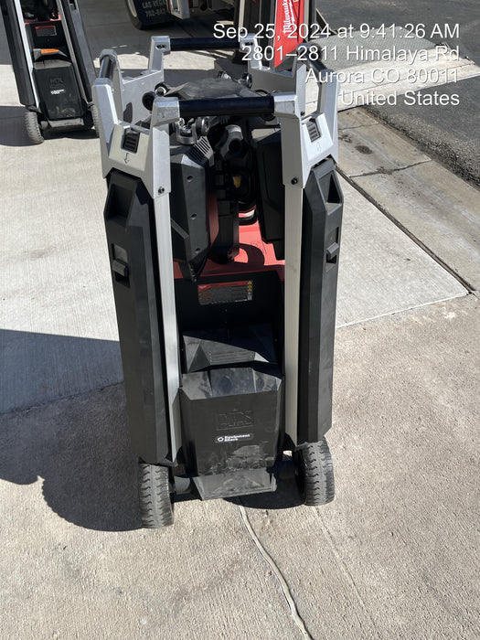 2023 MILWAUKEE MXF041-1XC