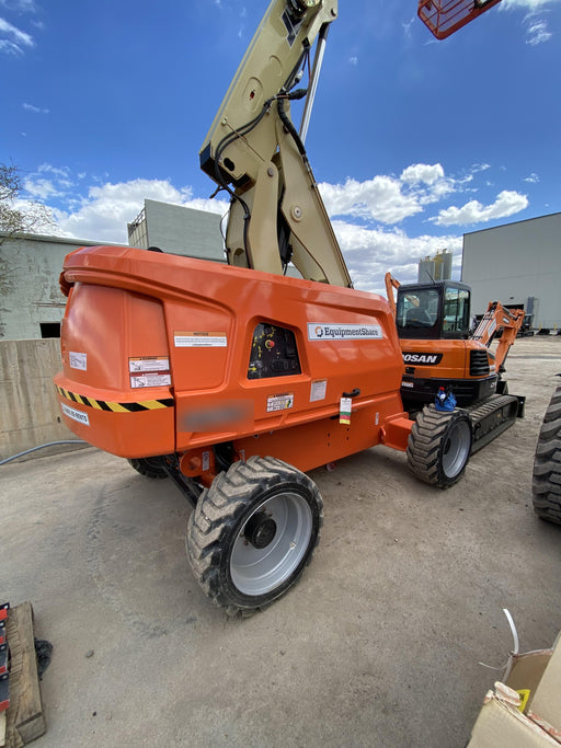 2020 JLG 660SJ