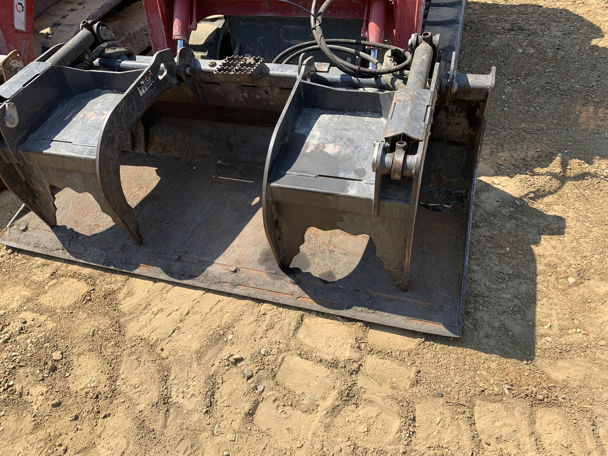 2018 PALADIN 76" Scrap Grapple Bucket - Paladin