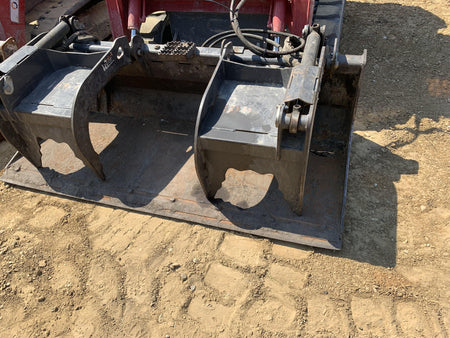 2018 PALADIN 76" Scrap Grapple Bucket - Paladin
