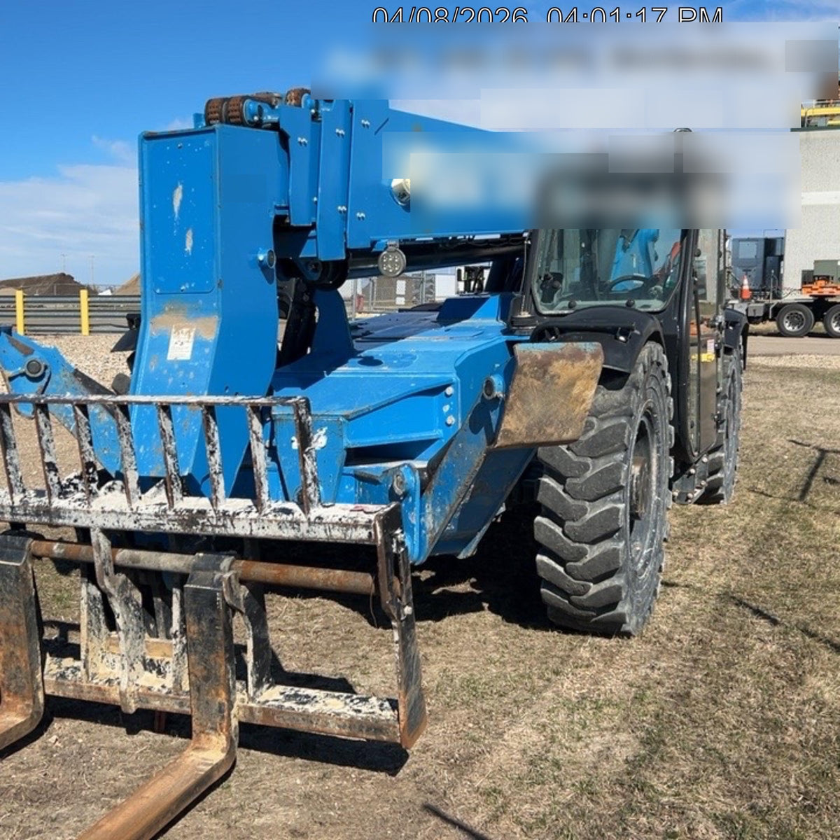 2018 Genie GTH-1056 Genie GTH-1056 w/Enclosed Cab w/HVAC, Work Lights, Solid Tires, Beacon, 60" Carriage and Forks