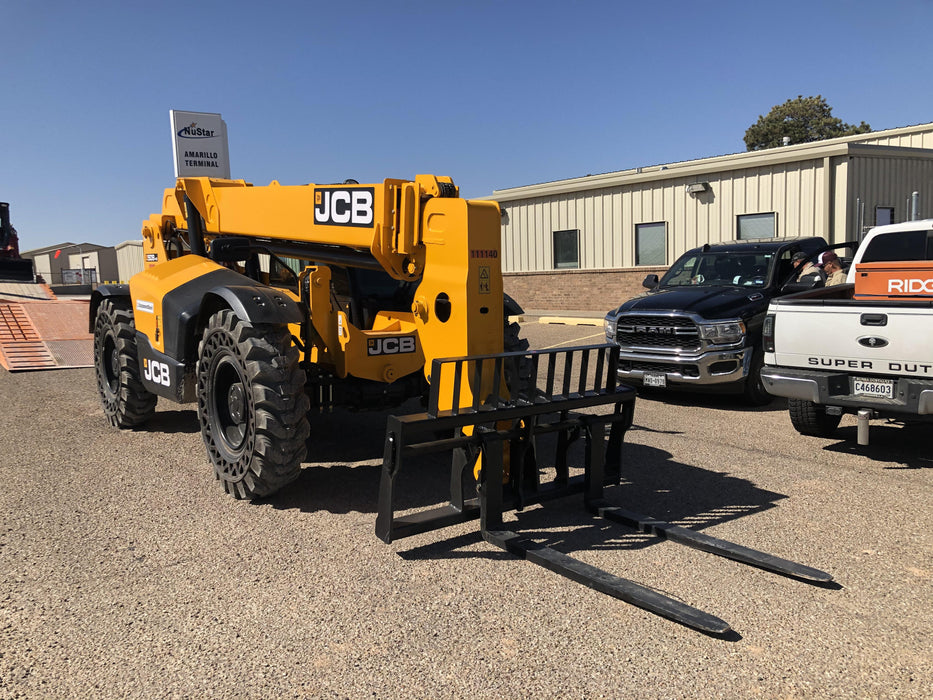 2020 JCB 509-42 Cab/Heat/Air, Solid Tires, Work Lights, Beacon, Aux Hydraulics, Back up Alarm, Lifting Eye, ES Decals