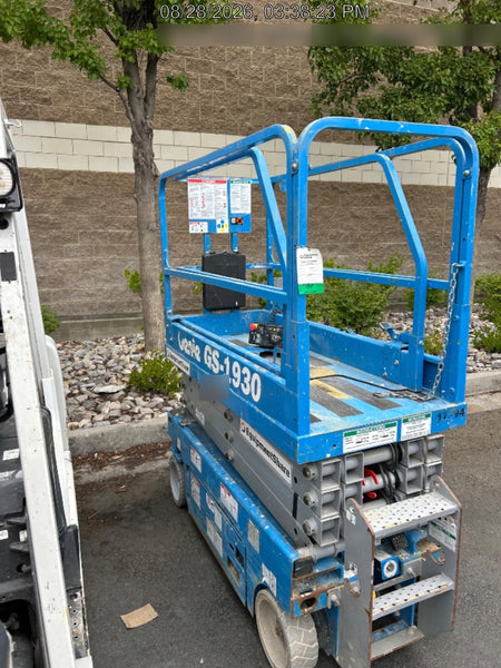 2018 Genie GS-1930 Genie GS-1930 w/Fixed Rail, Chain Entry
